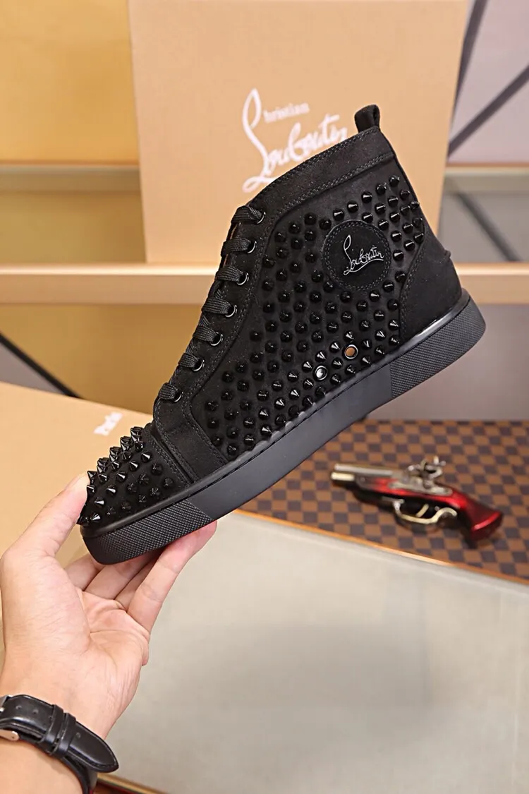 Ex-factory price 480. christian louboutin (CL red sole shoes) counter nail series, high-top casual sneakers for couples 📢 📢 📢 Exclusive hot style release 🎈🎈💪 Movable latex feet 👻 Finished outsole stitching line [satisfied] 😝Female 35-40# Male 38#-46, global supply😝 [Top version]: original imported cowhide upper, top original leather lining, original molded TPU outsole, original 1:1 detail processing, original shoe last, large quantity available from stock,